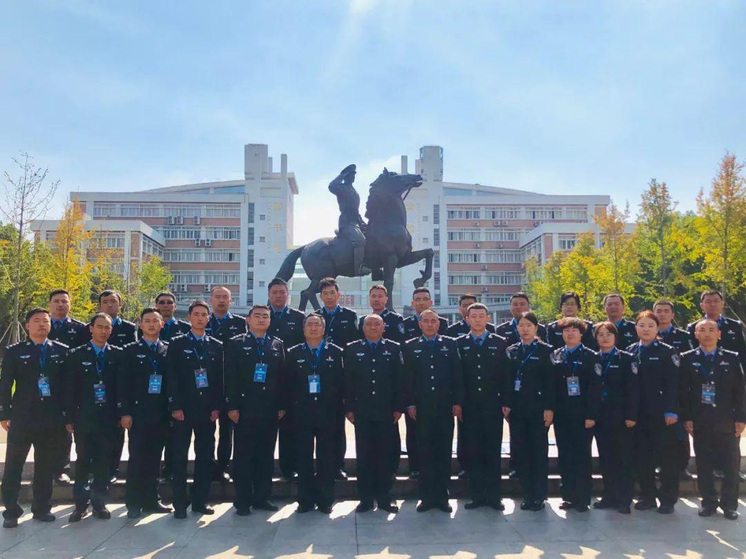 浙江阳光小聚，春日暖阳下的温馨时光