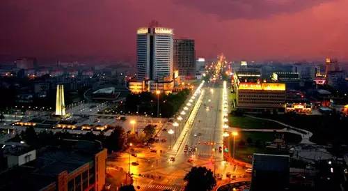 唐山小巷深处的独特风情